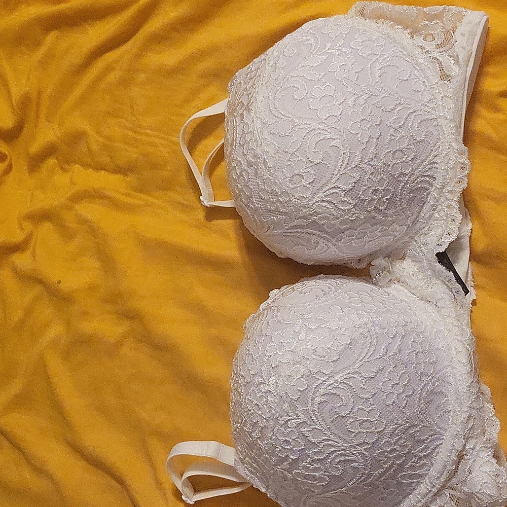 Push up bra
